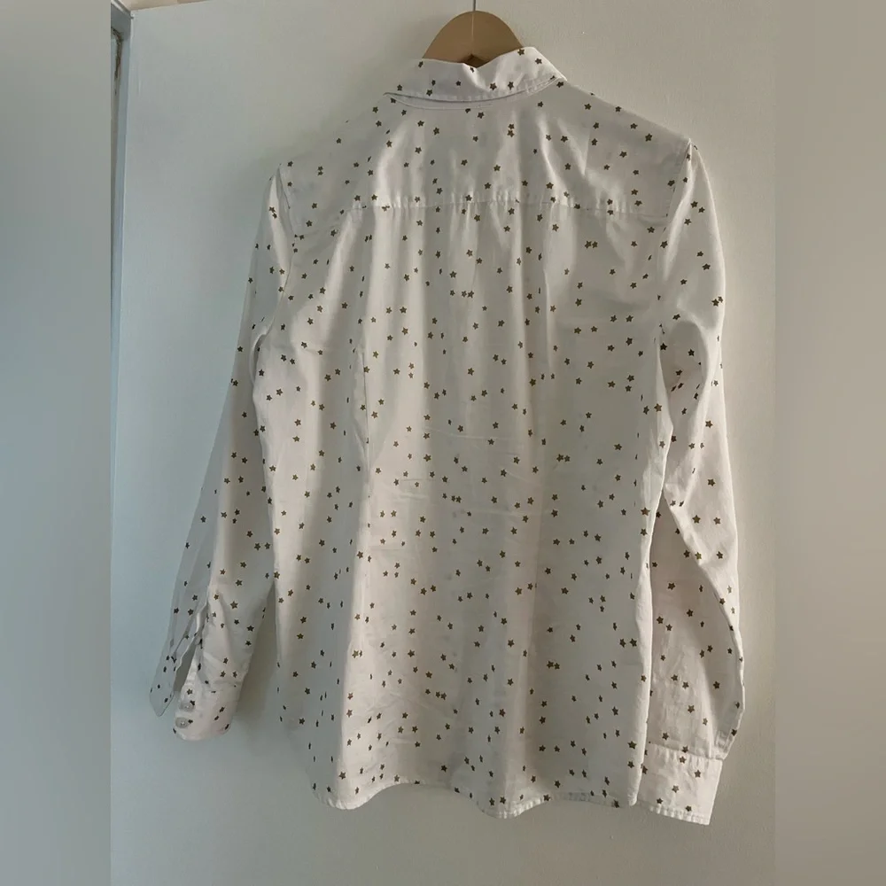 Talbots mini stars button down long sleeve shirt. Worn once!! Size M - Picture 8 of 10